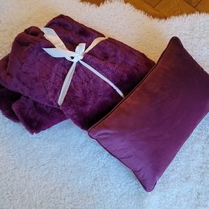 NEW purple throw & pillow